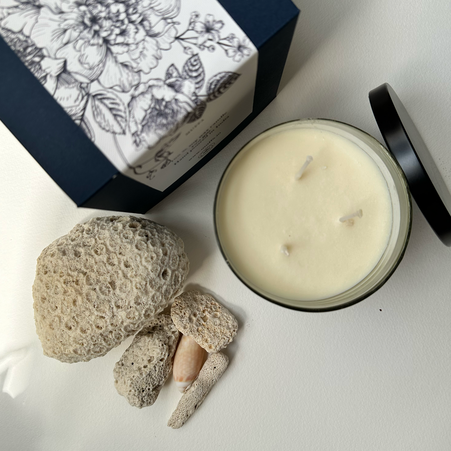 Loban soy wax candle - 3 wick