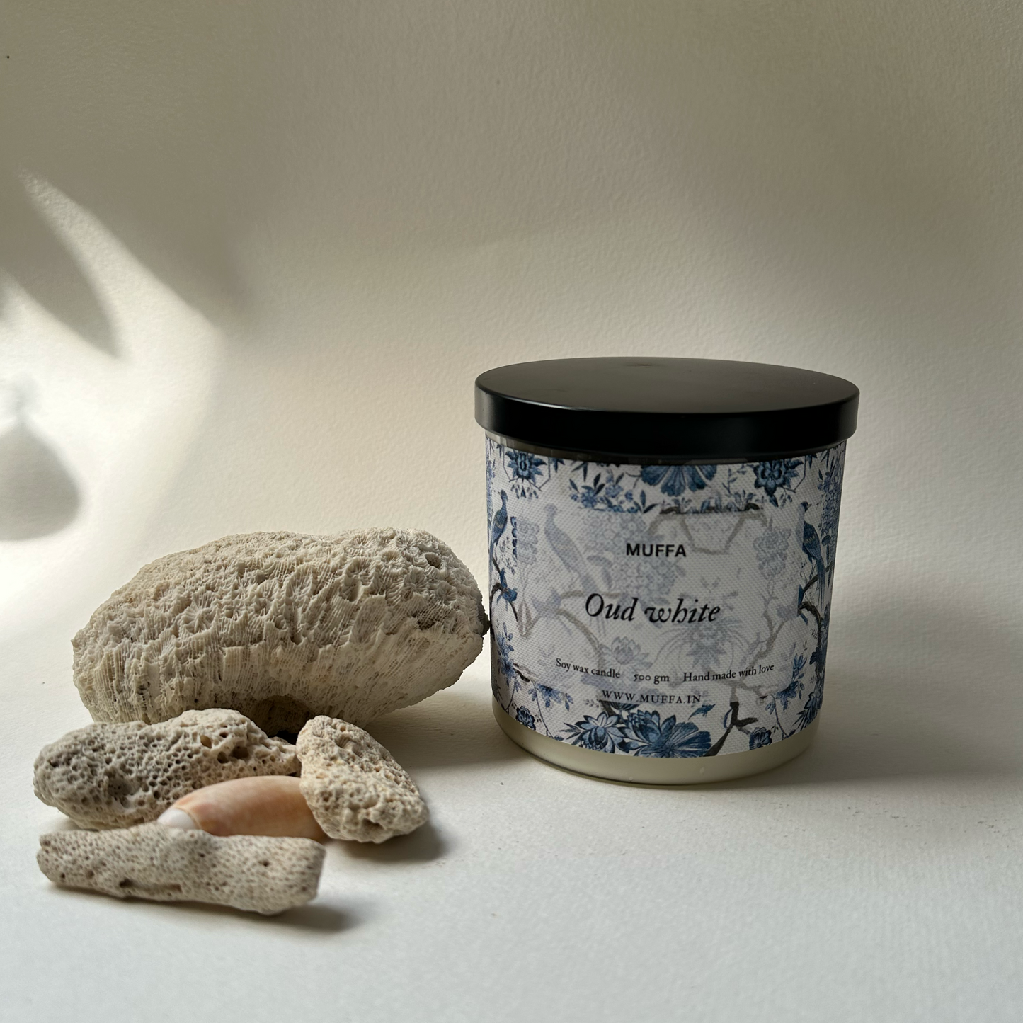 Oud white soy wax candle - 3 wick