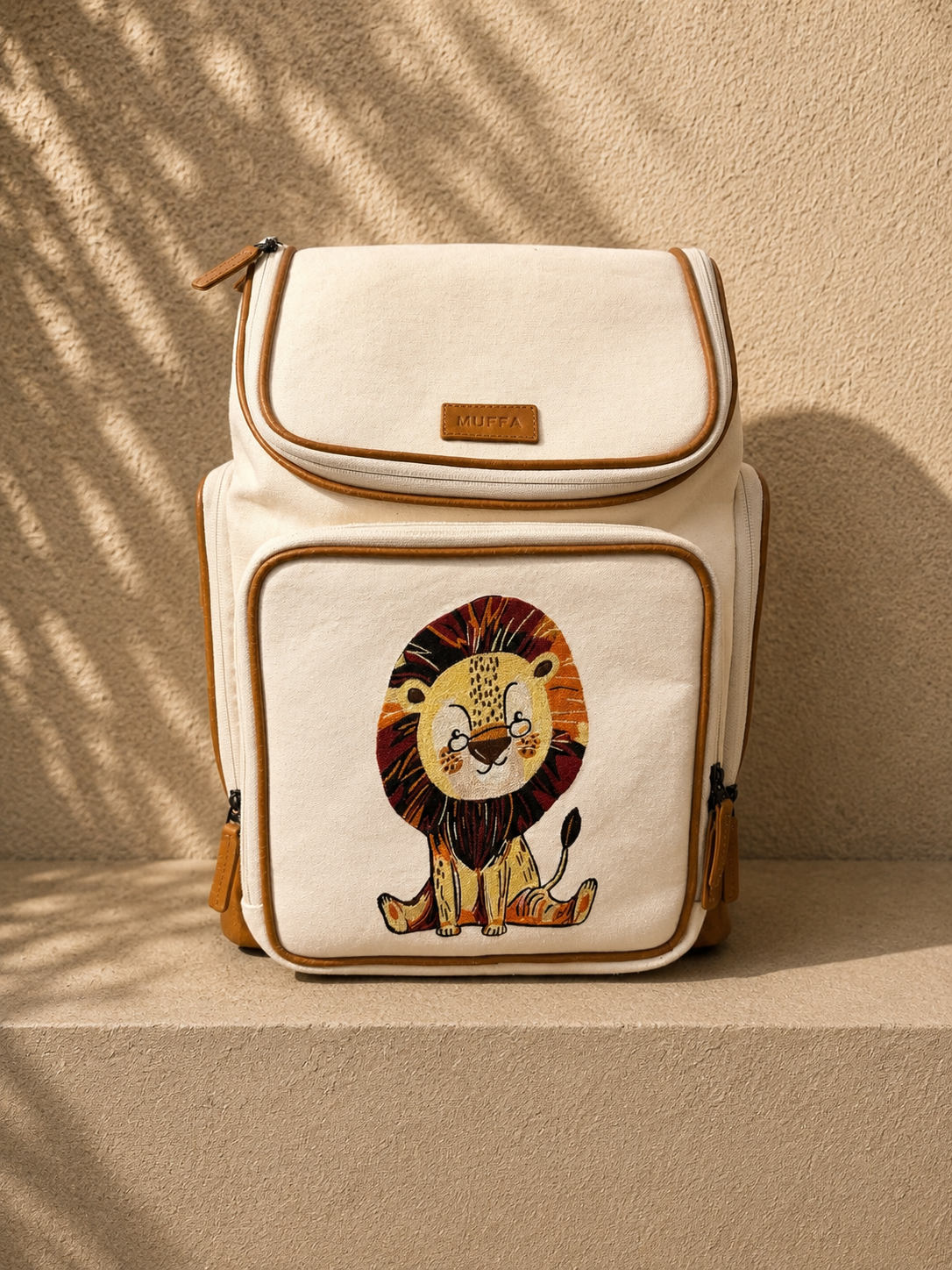 Muffa little lion embroidered backpack