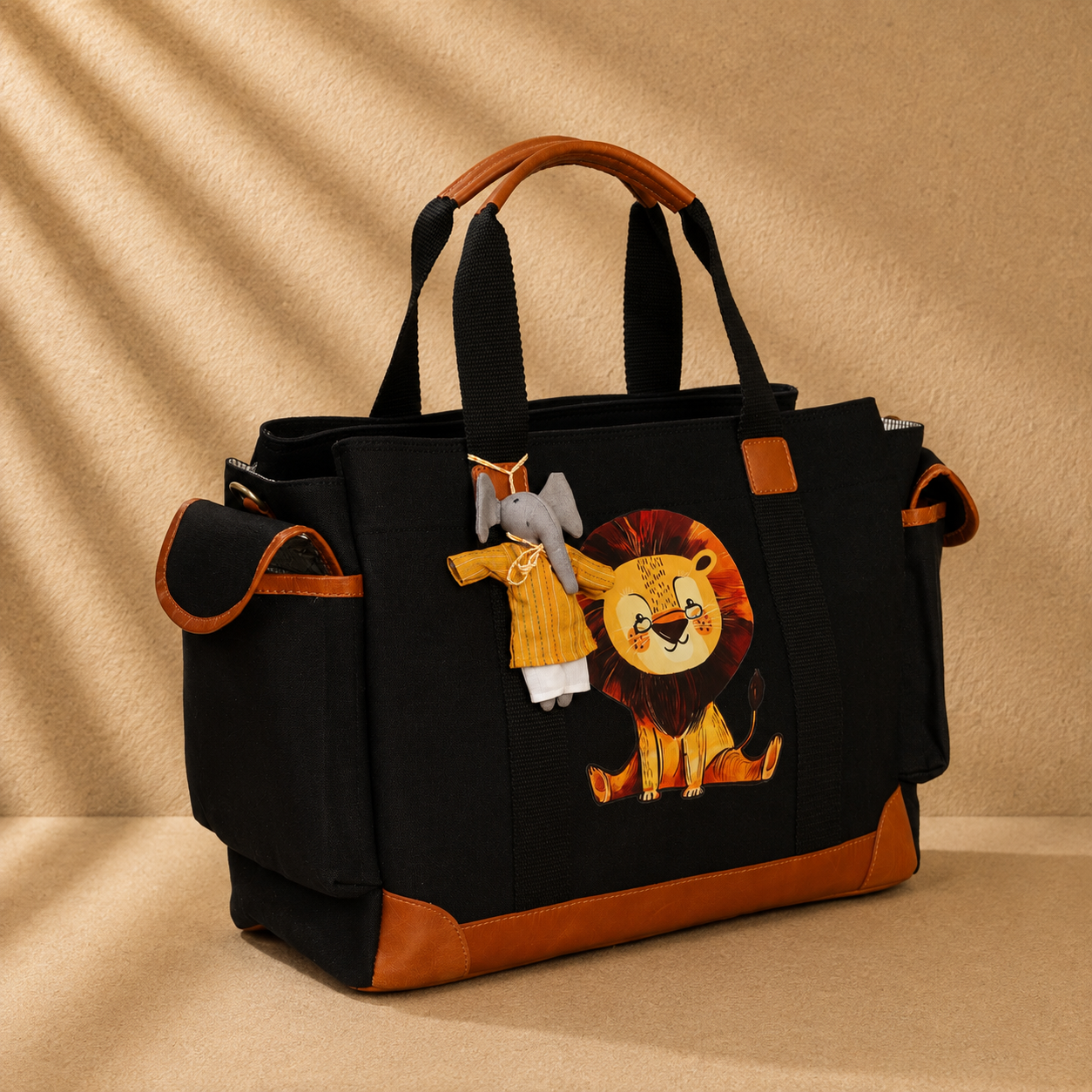 MUFFA Storybook lion black Utility Tote