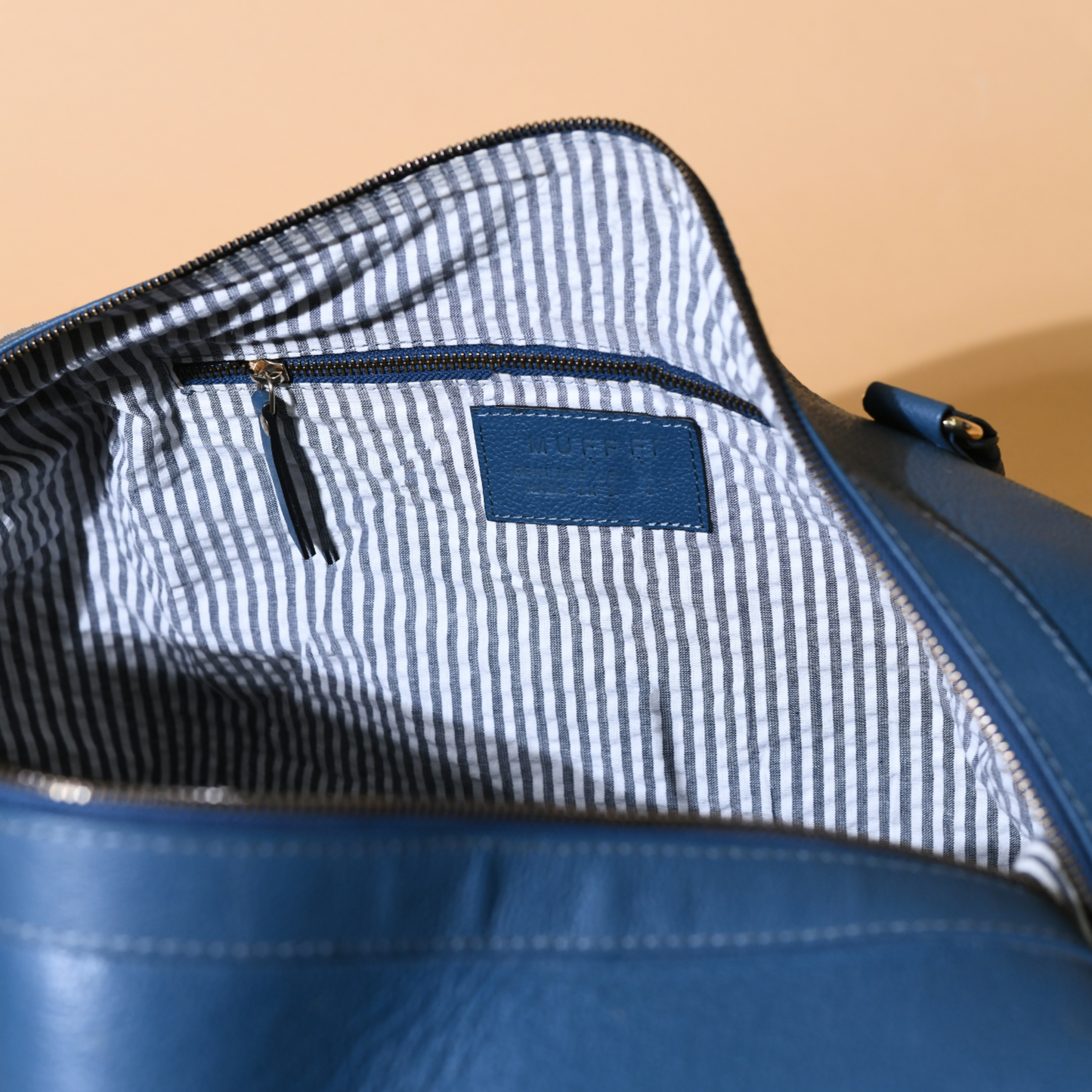 Travel weekender bag - I blue